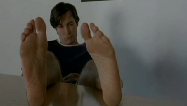 Noah Wyle Barefoot in Pirates of Silicon Valley 2
